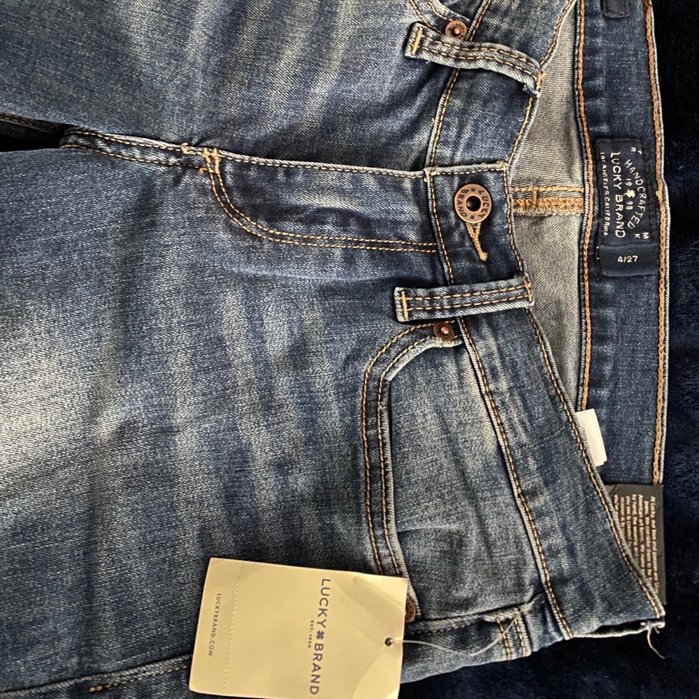 NWT lucky brand skinny jeans 4/27